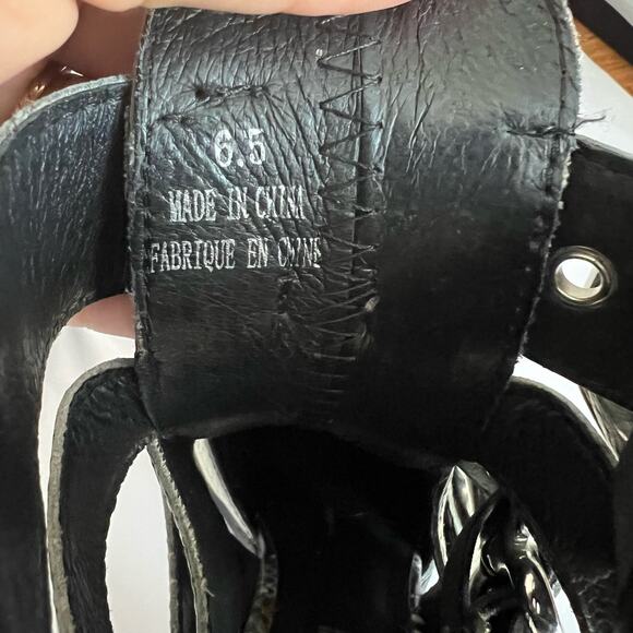 Jeffrey Campbell Caceres Buckle Snake Embossed Ankle Boots Size 6.5 - Picture 13 of 15